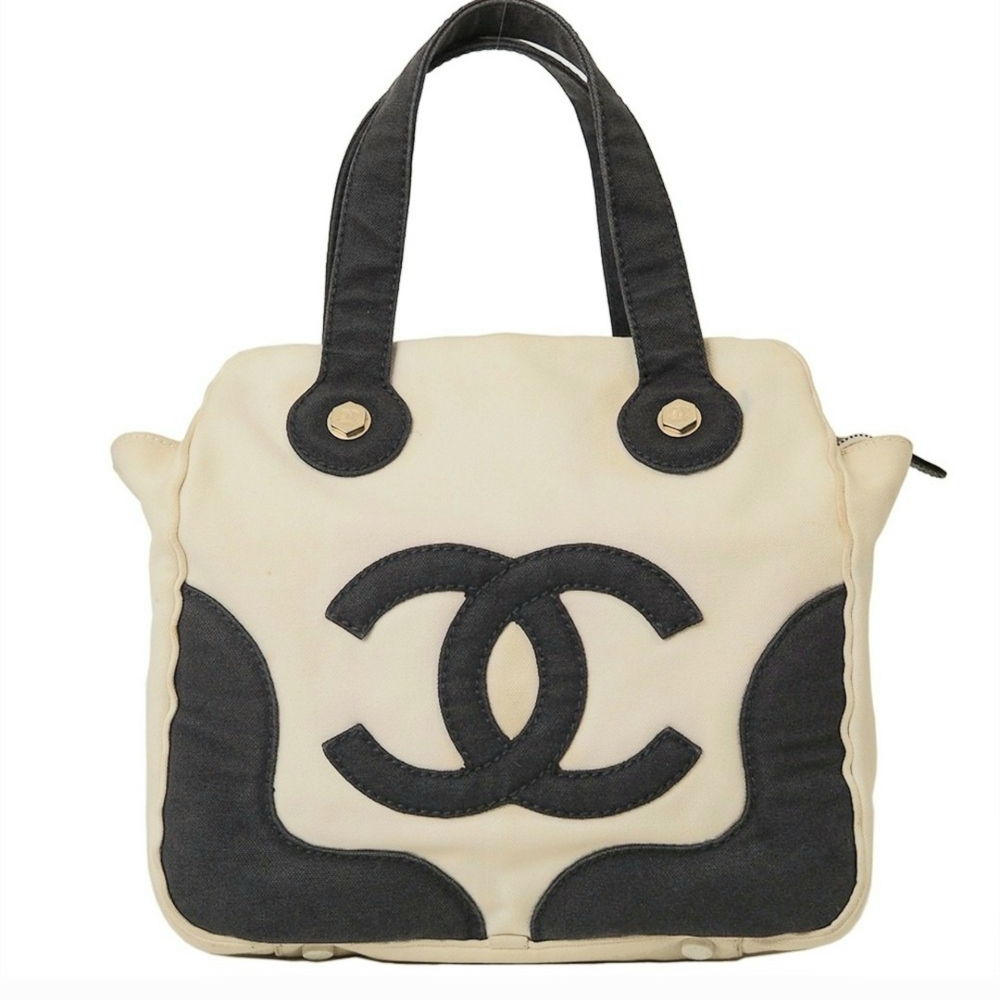 Chanel Black and Cream Women's Bag